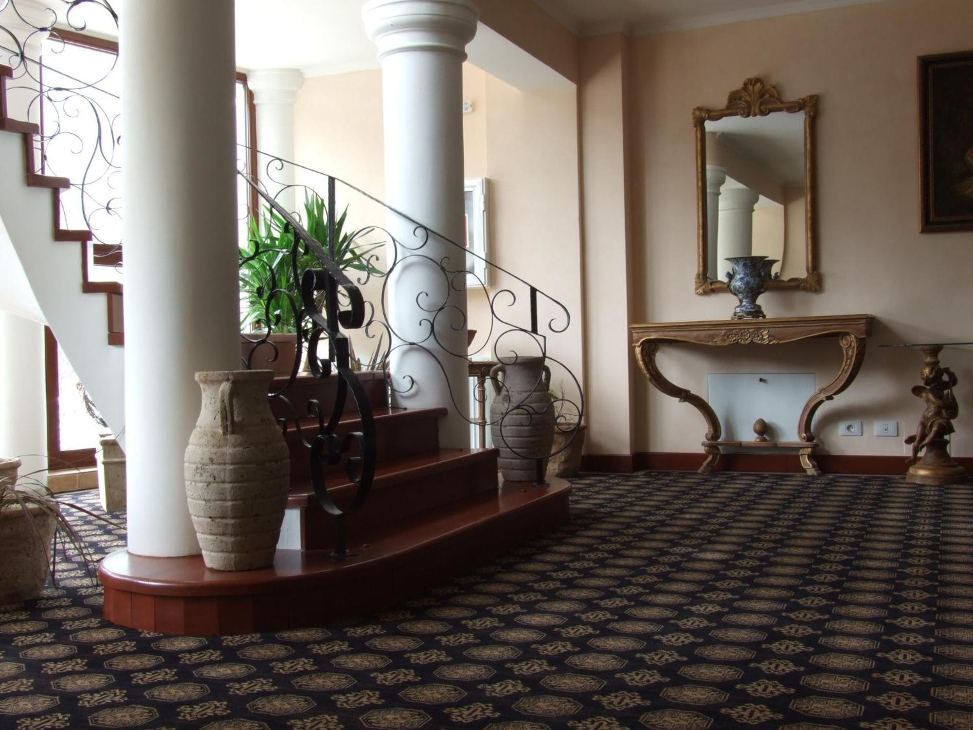 Hotel Royal ซาเลา ภายนอก รูปภาพ